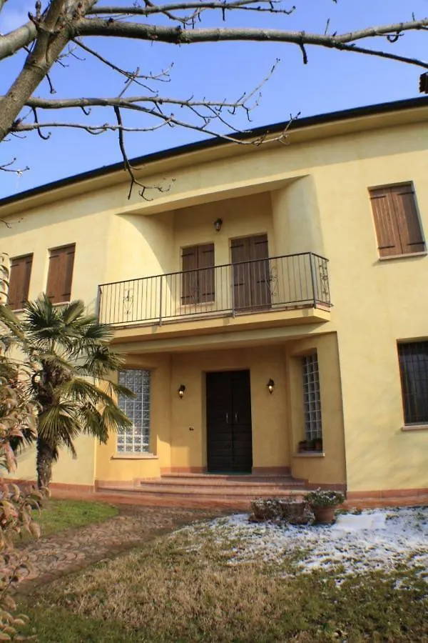 B&B Nascondino Goito  Bed & Breakfast